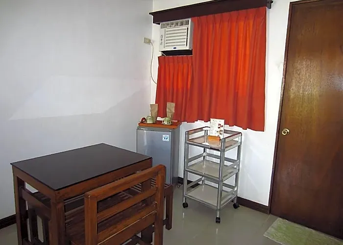 Residencia Lourdes Hotel 2*